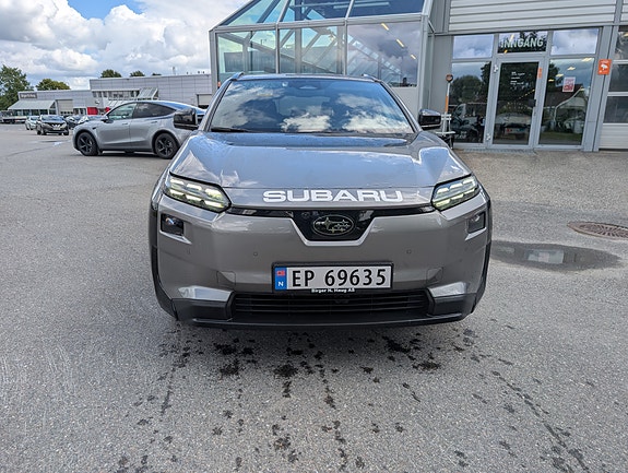Subaru Solterra 3 of 11