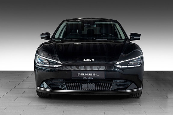 Kia EV6 3 of 27