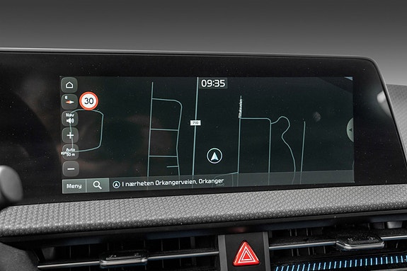 Kia EV6 14 of 27