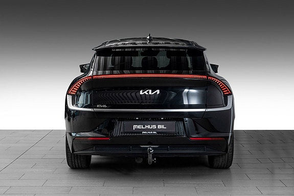 Kia EV6 8 of 27