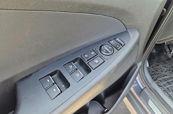 Hyundai Tucson 21 of 26