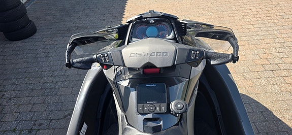SeaDoo GTX 260 fulldempet, nedfelt kartplotter, LinQ, ny kompressor 9 of 9