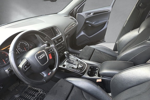 Audi Q5 7 of 17