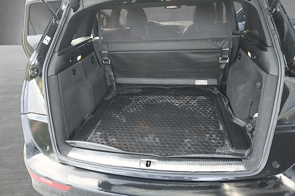 Audi Q5 12 of 17