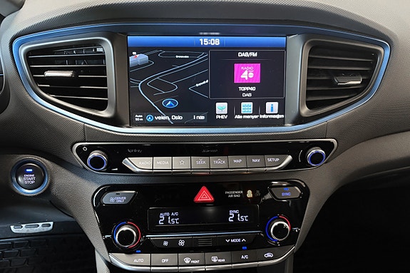 Hyundai IONIQ 17 of 30