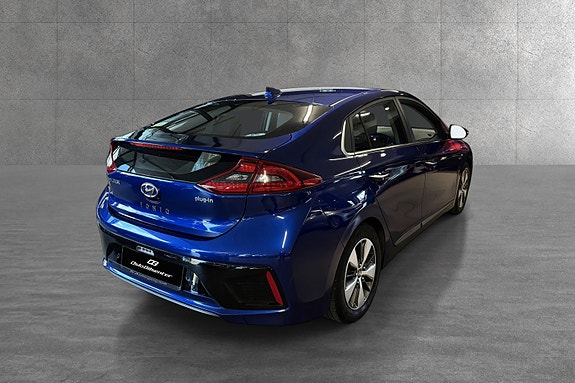 Hyundai IONIQ 6 of 30