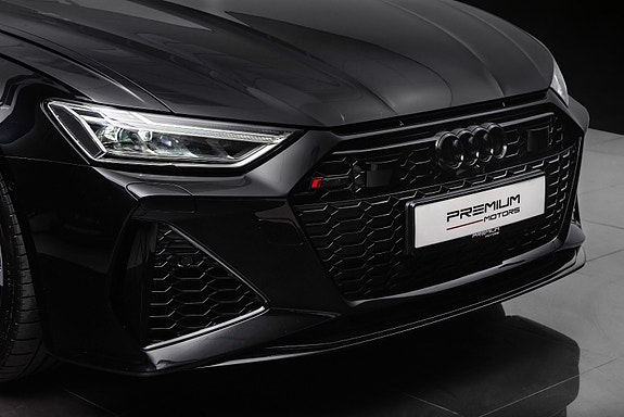 Audi RS6 3 of 30