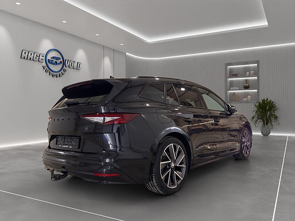 Skoda Enyaq 10 of 25