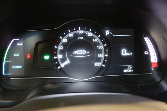 Hyundai IONIQ 14 of 30