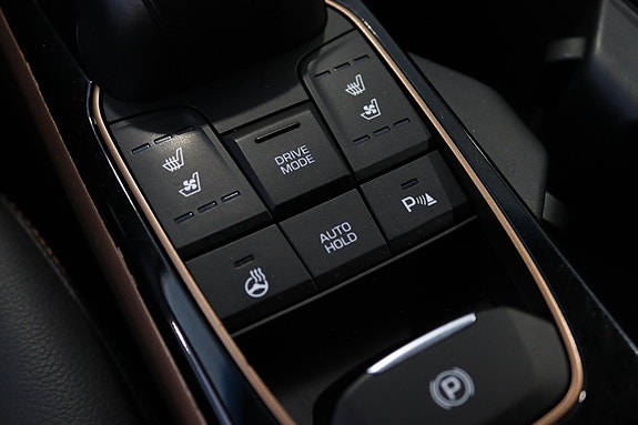 Hyundai IONIQ 25 of 30