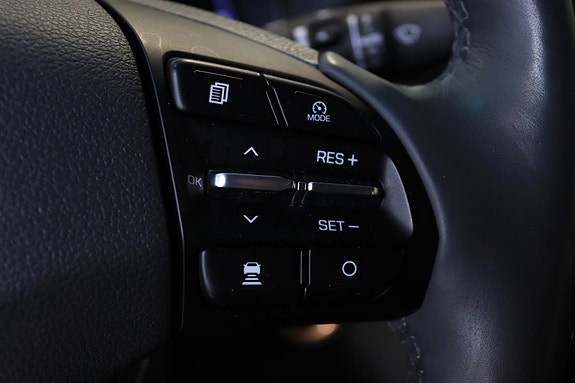 Hyundai IONIQ 18 of 30