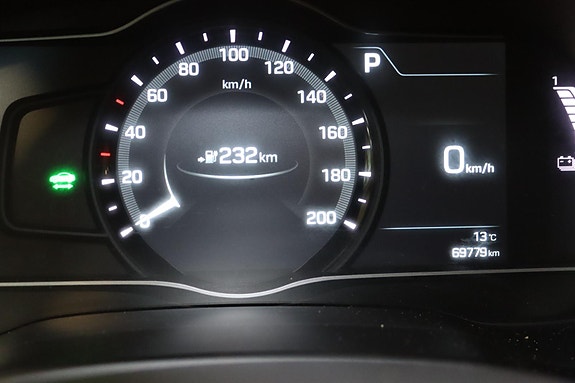 Hyundai IONIQ 15 of 30