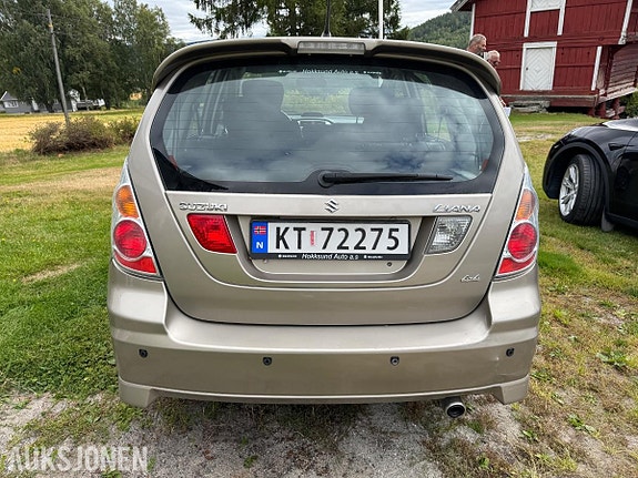 Suzuki Liana 7 of 30
