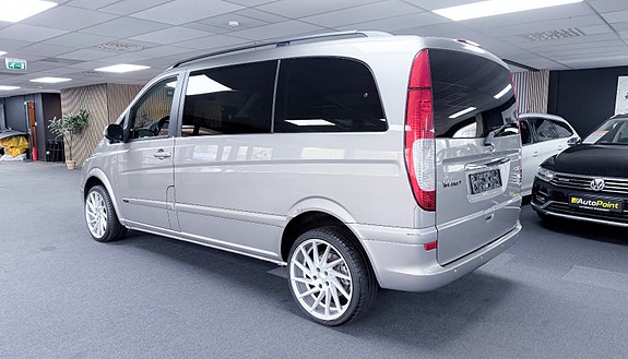 Mercedes-Benz Viano 6 of 22