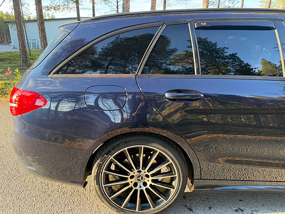 Mercedes-Benz C350 e 8 of 21