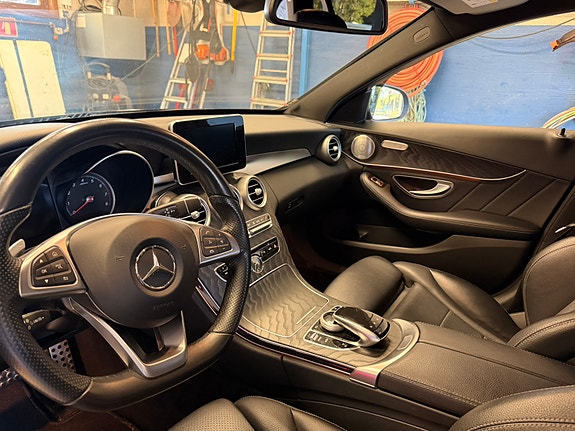 Mercedes-Benz C350 e 11 of 21