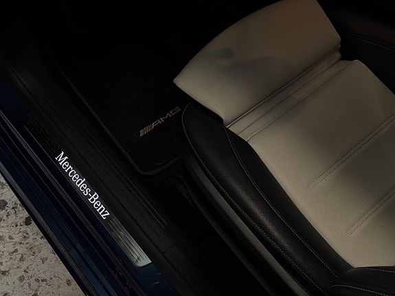 Mercedes-Benz A250 e 25 of 30