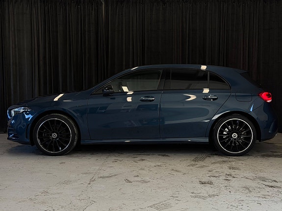 Mercedes-Benz A250 e 5 of 30