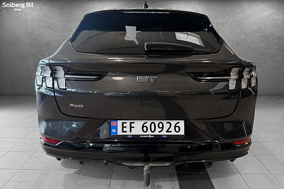Ford Mustang Mach-E 6 of 30