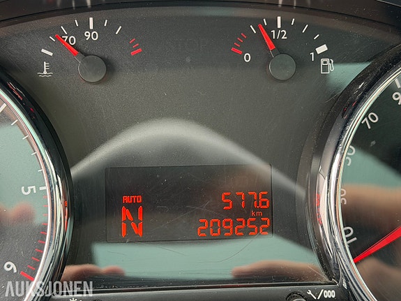 Peugeot 3008 13 of 30