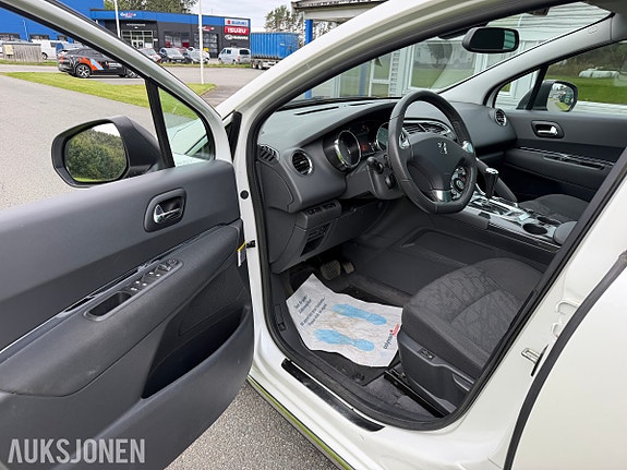 Peugeot 3008 9 of 30
