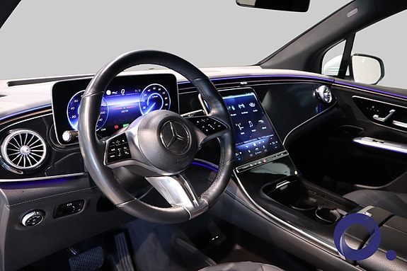 Mercedes-Benz EQE SUV 11 of 30
