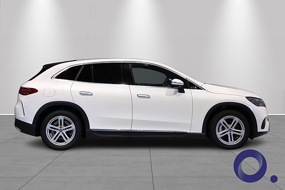 Mercedes-Benz EQE SUV 5 of 30