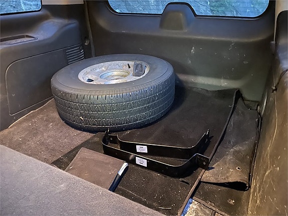 Chevrolet Tahoe 14 of 23