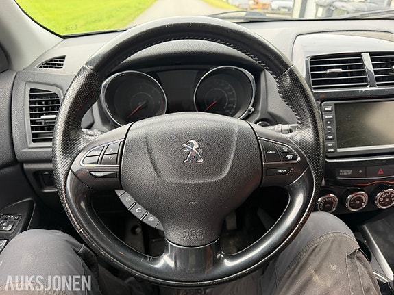 Peugeot 4008 15 of 30