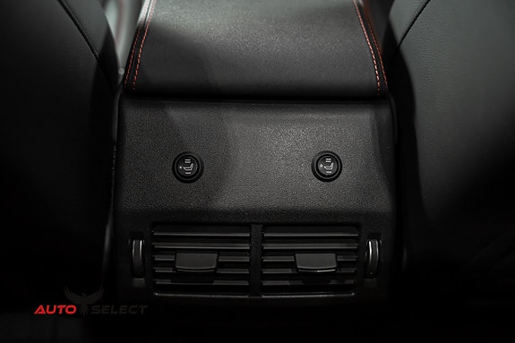 Land Rover Discovery Sport 23 of 30