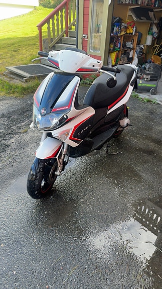 Gilera Runner 50 2 of 6