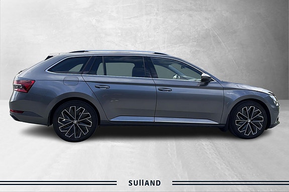 Skoda Superb 6 of 22