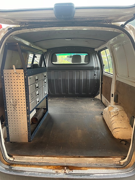 Toyota HiAce 4 of 6