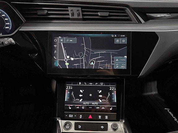Audi e-tron 18 of 25