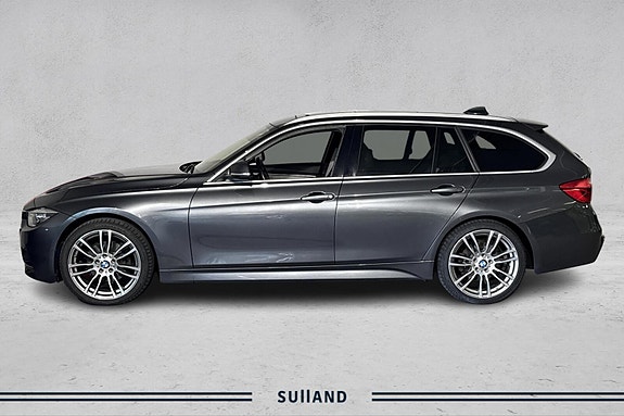 BMW 320xd 2 of 26