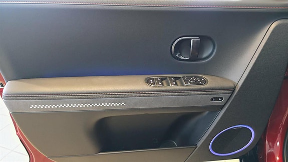 Hyundai Ioniq 5 15 of 30