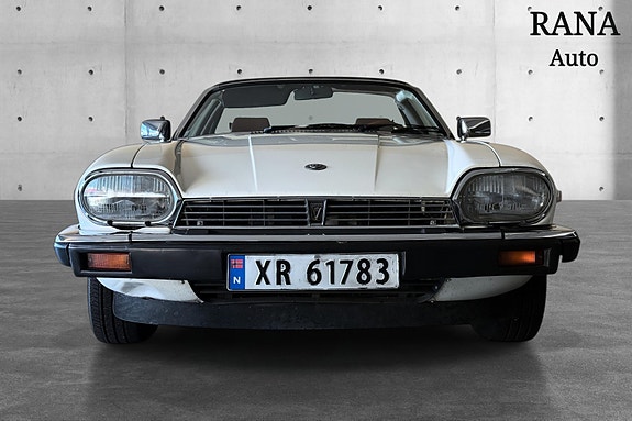 Jaguar XJS 3 of 21
