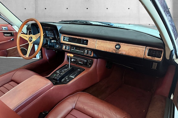 Jaguar XJS 10 of 21