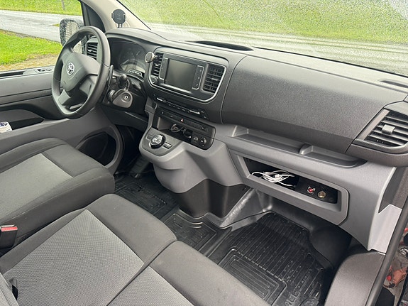 Toyota Proace 14 of 30
