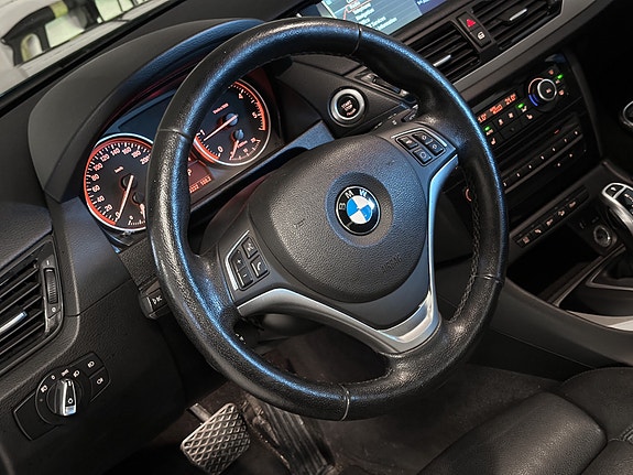 BMW X1 25 of 30