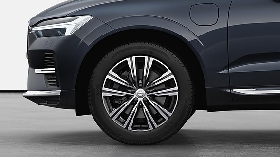 Volvo XC60 14 of 26