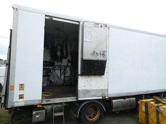 Volvo Fl-240 7 of 28