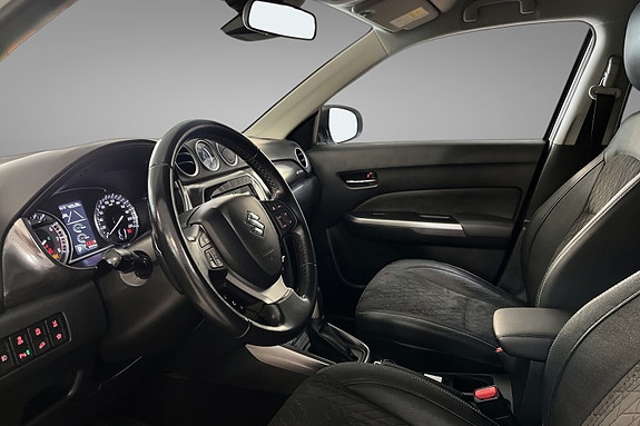 Suzuki Vitara 10 of 17