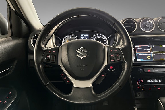 Suzuki Vitara 16 of 17