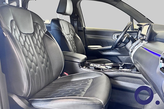 Kia Sorento 10 of 22