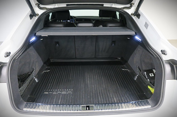 Audi Q8 e-tron 7 of 22