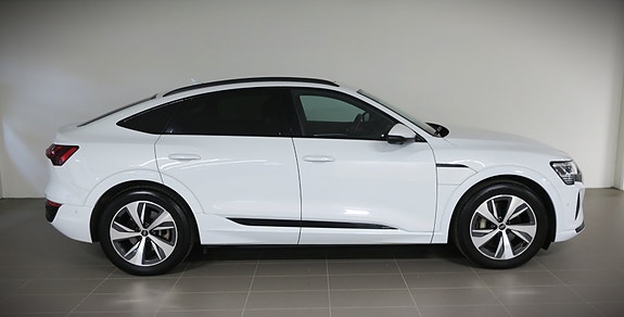 Audi Q8 e-tron 4 of 22