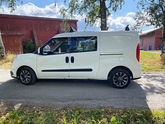 Fiat Doblo 2 of 13
