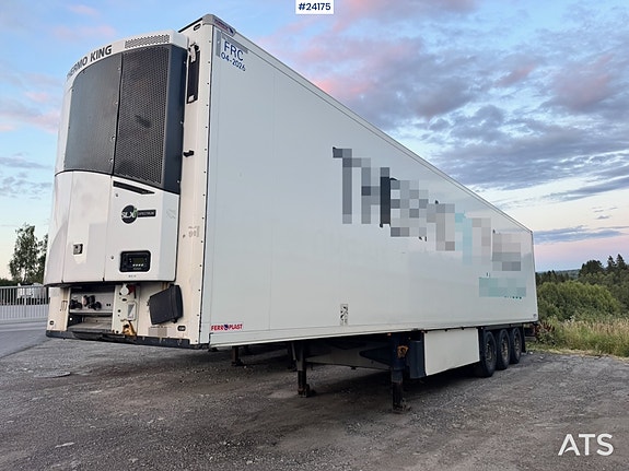 Schmitz Cargobull Skapsemi m/ Kjøl/frys aggregat og Bommer – Flere kan kjøpes! 2 of 21