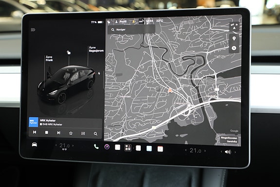 Tesla Model Y 23 of 30